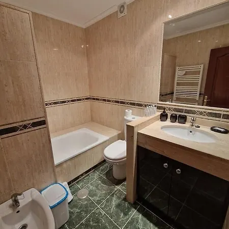 Apartamento En Cimadevilla Con Vistas Gijón