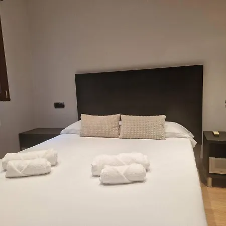 Apartamento En Cimadevilla Con Vistas *