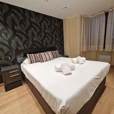 Apartamento En Cimadevilla Con Vistas *